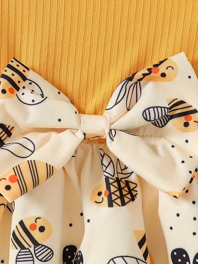 Ladybug Print Long Sleeve Dress for Girls, Red and White Knee Length Soft Round Neck Pleated Hem Autumn Toddler and 2-3 Year Girls Outfit